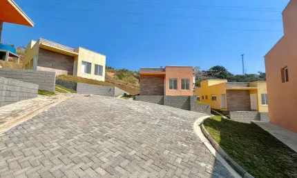 Lançamento - Casas em Condomínio com 3 dorm Atibaia Financiamento! 435 mil!