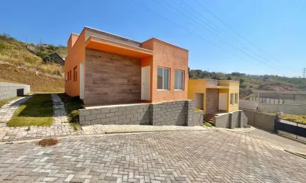 Lançamento - Casas em Condomínio com 3 dorm Atibaia Financiamento! 455 mil!