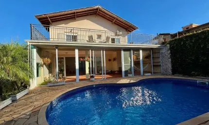 Casa para venda ou locação em Atibaia em Bairro Nobre, Vila Giglio!