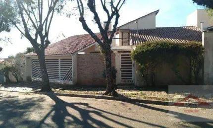 Casa com 5 quartos sendo 3 suíte  à venda, 424 m² por R$ 2.000.000 - Jardim Quintas das Videiras - Jundiaí/SP.