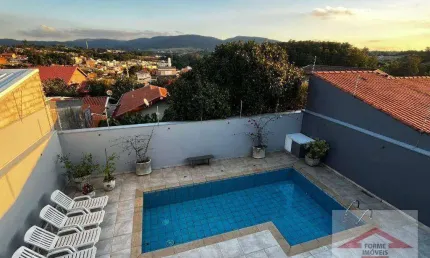 Casa com 4 quartos à venda, 282 m² por R$ 1.590.000,00 - Horto Santo Antonio - Jundiaí/SP
