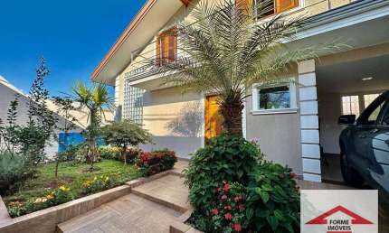 Casa com 3 suítes à venda, 535 m² por R$ 2.400.000 - Jardim das Samambaias - Jundiaí/SP