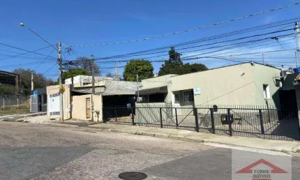Terreno com 5 imóveis, 246 m² por R$ 2.400.000 - Retiro - Jundiaí/SP