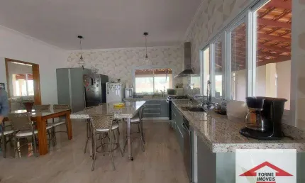 Casa com 3 quartos sendo 1 suíte  à venda, 300 m² por r$ 1.250.000  caxambu - jundiaí/sp.