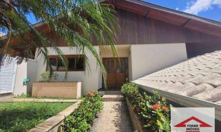 Casa térrea com 3 quartos sendo 1 suíte , 242 m² para Locação R$ 9.499,00 e Venda por R$ 2.100.000 - Condomínio Terras de São Carlos - Jundiaí/SP.