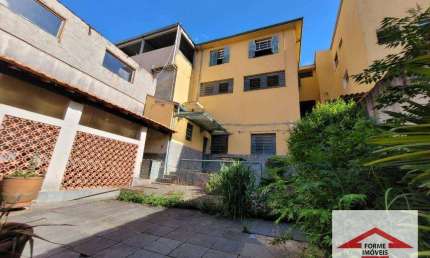 Imóvel com  3 casas e 1 salão comercial à venda, 348 m² por R$ 970.000 - Jardim Pacaembu - Jundiaí/SP