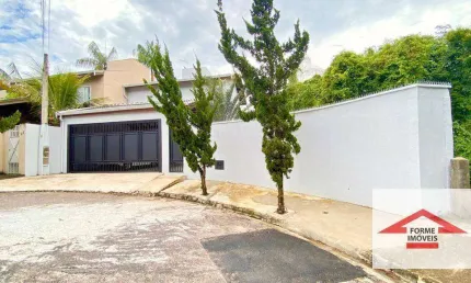 Casa com 3 quartos à venda, 134 m² por R$ 901.000 - Jardim Copacabana - Jundiaí/SP
