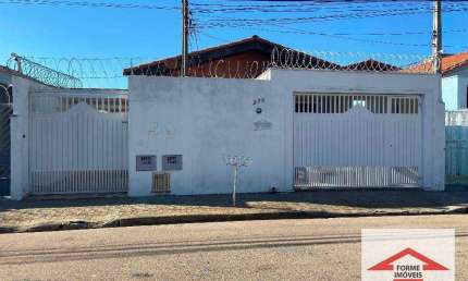 Casa com 3 quartos à venda, 196 m² por R$ 750.000 - Vila Rio Branco - Jundiaí/SP