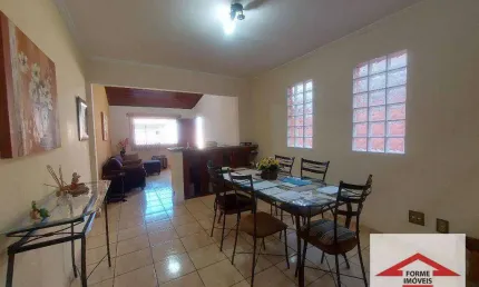 Casa com 2 dormitórios à venda, 135 m² por R$ 650.000,00 - Jardim Tannus - Jundiaí/SP