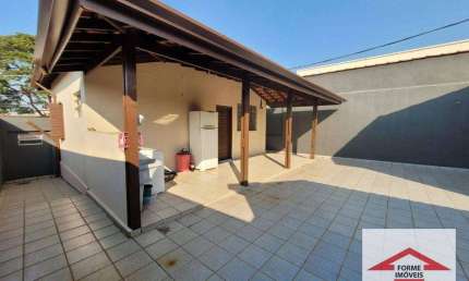 2 Casas térreas - 3 quartos, sendo 1 suíte à venda, 204 m² por R$ 850.000 - Vila Nova Esperia - Jundiaí/SP