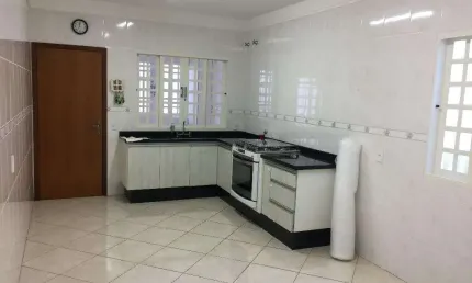 Casa com 3 dormitórios à venda, 201 m² por R$ 850.000,00 - Jardim Caçula - Jundiaí/SP