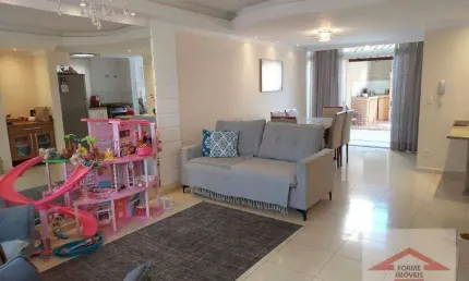 Casa com 3 quartos sendo 1 suíte à venda, 128 m² por R$ 750.000 no Condomínio Vilagio no Jardim Colônia em Jundiaí/SP.