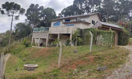 Belíssima Casa de Campo próxima a Represa do Capivari