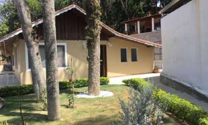 Casa à no condomínio Monte Acropoles em Valinhos-SP