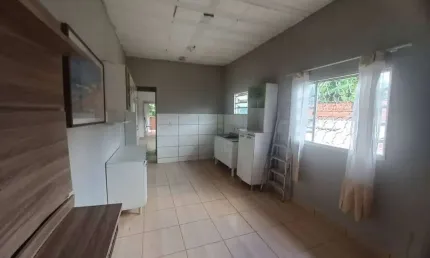 Casa á venda, com 4 dormitórios, no Jardim Itaguaçu, região do Campo Belo, em Campinas