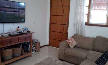 Casa á venda com 2 dormitórios e 2 banheiros, no condomínio Vale Verde em Campinas-SP