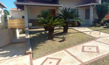 Casa Térrea à venda no Condomínio Chácara Prado em Campinas-SP