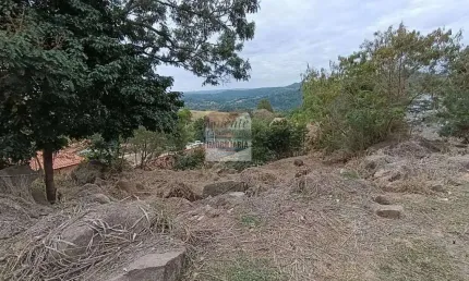 Chácara em Condomínio Fechado á Venda, com 1.274,16 m² - Vista Deslumbrante da Montanha | Valinhos-SP