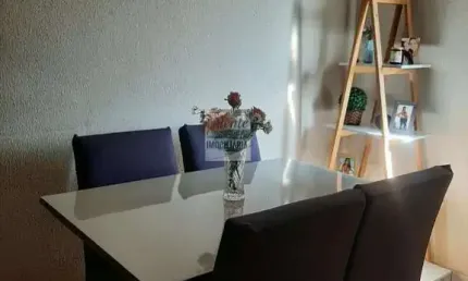 Apartamento à venda no Condomínio Souza Queiroz em Campinas-SP.