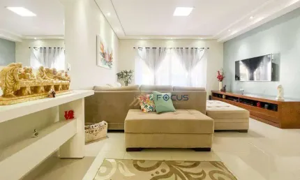 Casa com 3 dormitórios à venda, 244 m² por R$ 1.600.000,00 - Medeiros - Jundiaí/SP