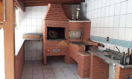 Casa com 4 dormitórios à venda, 281 m² por R$ 1.040.000,00 - Jardim Florestal - Jundiaí/SP