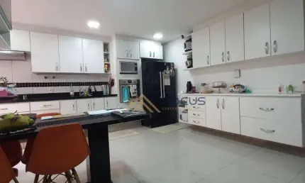 Casa com 3 dormitórios à venda, 164 m² por r$ 900.000,00 - vila rio branco - jundiaí/sp