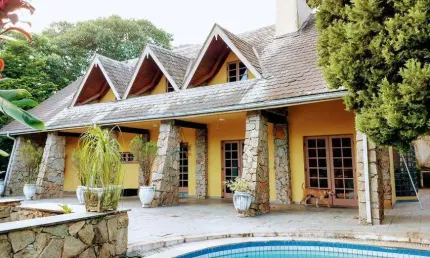 Casa com 3 quartos à venda na Rua Doutor Altair Martins, Gramado, Cotia