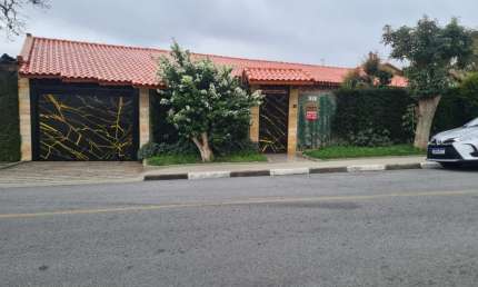 Casa com 3 quartos à venda na Rua Apucarana, 21, Jardim Sabiá, Cotia