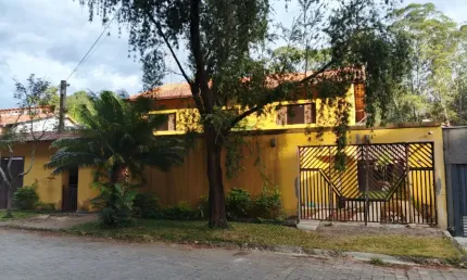 Casa em condomínio fechado com 4 quartos para alugar na Rua Doutor Altair Martins, Gramado, Cotia