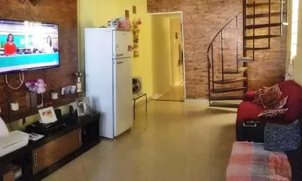 Sobrado com 3 dormitórios à venda, 155 m² por R$ 450.000 - Jardim Adriana - Guarulhos/SP