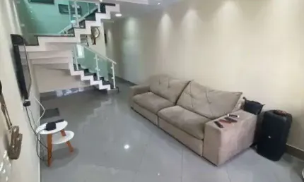 Sobrado com 3 dormitórios à venda, 300 m² por R$ 790.000,00 - Jardim Adriana - Guarulhos/SP
