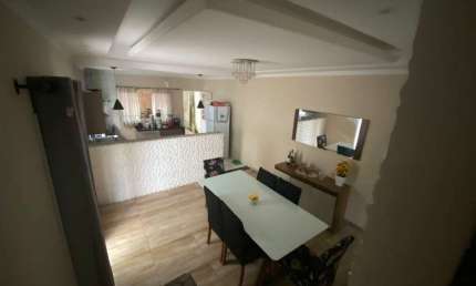 Sobrado com 4 dormitórios à venda, 150 m² por R$ 588.000,00 - Jardim Flor da Montanha - Guarulhos/SP