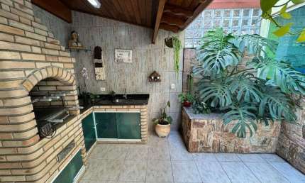 Sobrado com 3 dormitórios à venda, 113 m² por R$ 750.000 - Vila Trabalhista - Guarulhos/SP