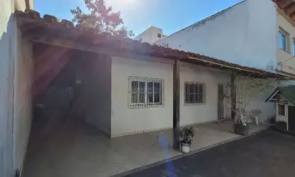 Casa com 2 quartos à venda na Rua dos Rouxinóis, 15, Eurico Salles, Serra, 60 m2 por R$ 600.000