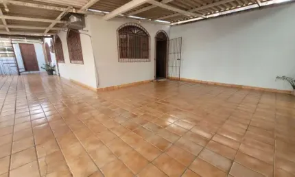 Casa com 1 quarto à venda na Rua Santa Maria, 1411, das Laranjeiras, Serra, 300 m2 por R$ 430.000