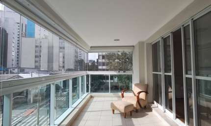 Lindo apartamento para locação com 155m² e 3 vagas com lazer no Paraíso!!
