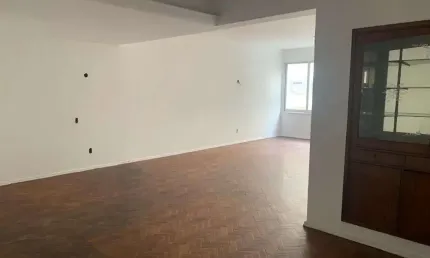Apartamento com 3 quartos à venda na Rua Bolivar, Copacabana, Rio de Janeiro, 160 m2 por R$ 1.500.000