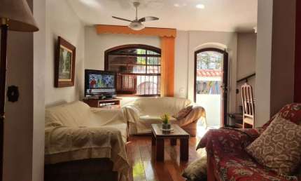 Casa comercial com 1 sala para alugar na Rua Davi Campista, Humaitá, Rio de Janeiro, 400 m2 por R$ 8.800