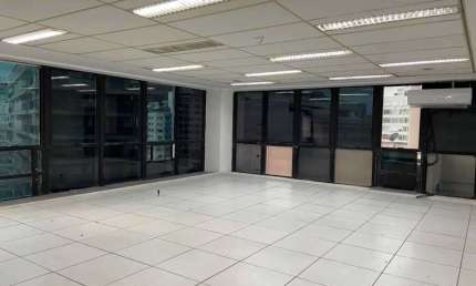 Sala comercial para alugar na Rua Voluntários da Pátria, Botafogo, Rio de Janeiro, 196 m2 por R$ 13.850