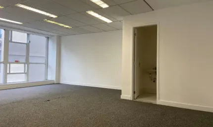 Sala comercial com 1 sala à venda na Rua Voluntários da Pátria, Botafogo, Rio de Janeiro, 50 m2 por R$ 600.000