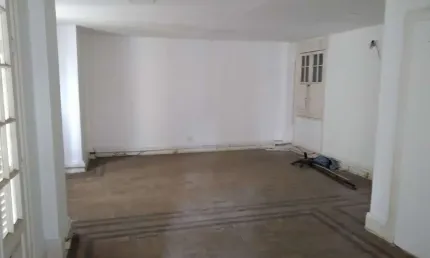 Sala comercial com 5 salas para alugar na Rua Alcindo Guanabara, Centro, Rio de Janeiro, 100 m2 por R$ 1.400