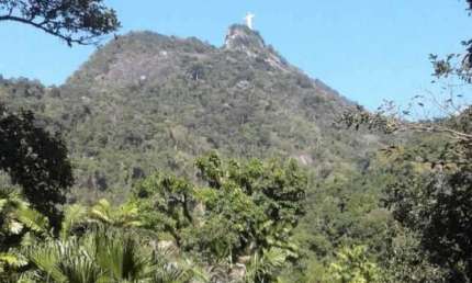 Terreno comercial para alugar na Ladeira do Ascurra, Cosme Velho, Rio de Janeiro, 4500 m2 por R$ 10.000