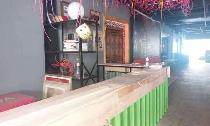 Barracão / Galpão / Depósito para alugar na Rua Uranos, Olaria, Rio de Janeiro, 317 m2 por R$ 10.000