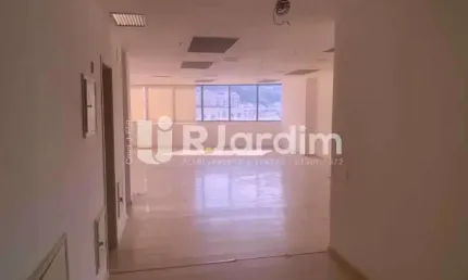 Sala comercial com 1 sala para alugar na Rua Voluntários da Pátria, Botafogo, Rio de Janeiro, 110 m2 por R$ 9.000