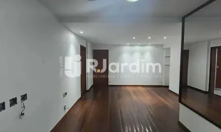 Apartamento com 3 quartos para alugar na rua alfredo ceschiatti, barra da tijuca, rio de janeiro, 114 m2 por r$ 4.500