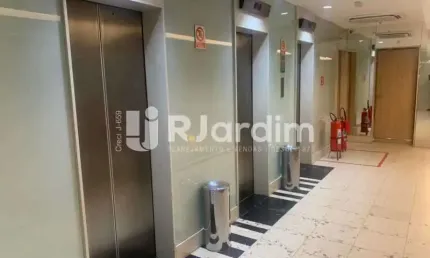 Sala comercial com 3 salas para alugar na rua voluntários da pátria, botafogo, rio de janeiro, 120 m2 por r$ 9.000