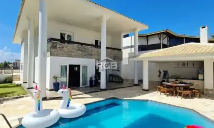 Casa 5 suítes Frente Mar Porteira Fechada em Vilas do Atlântico R$ 2.700.000,00