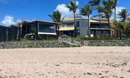 Casa Duplex 4 suítes Porteira Fechada Pé na areia em Jauá R$ 2.680.000,00