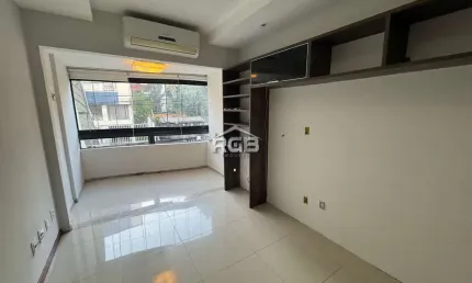 Apartamento 3/4 com suíte no costa azul r$ 490.000,00