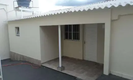 Casa com 1 dormitório para alugar, 55 m² por R$ 1.500,00/mês - Centro - Valinhos/SP